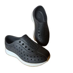 Native Robbie Child Water Shoes Black Sneaker Kids Waterproof Sandals Boys sz C9